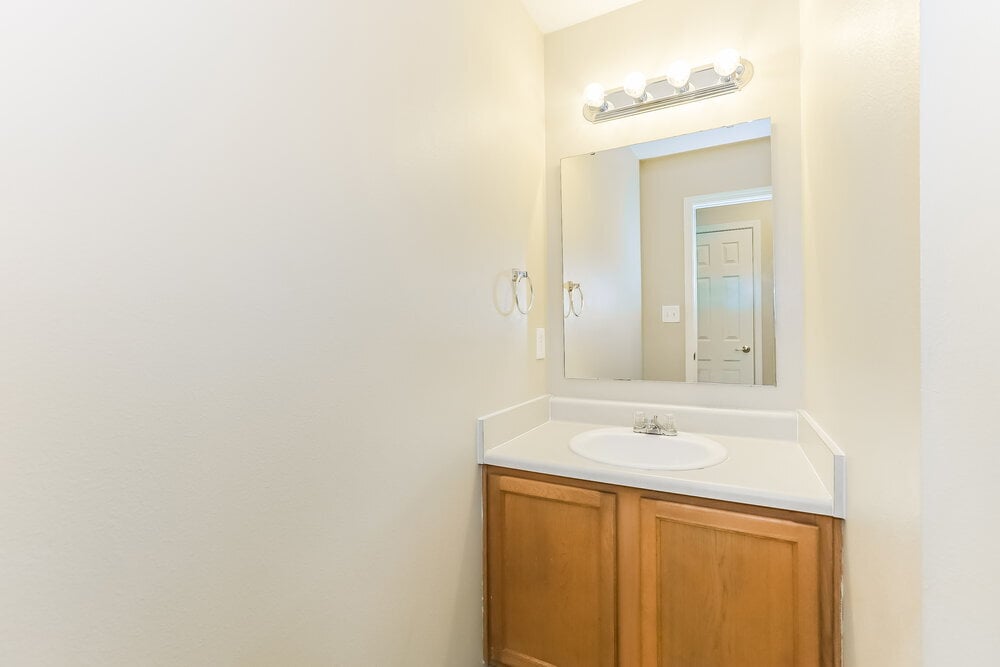 Building Photo - 4768 Beach Club Dr