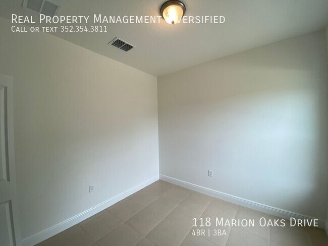 Building Photo - 118 Marion Oaks Dr
