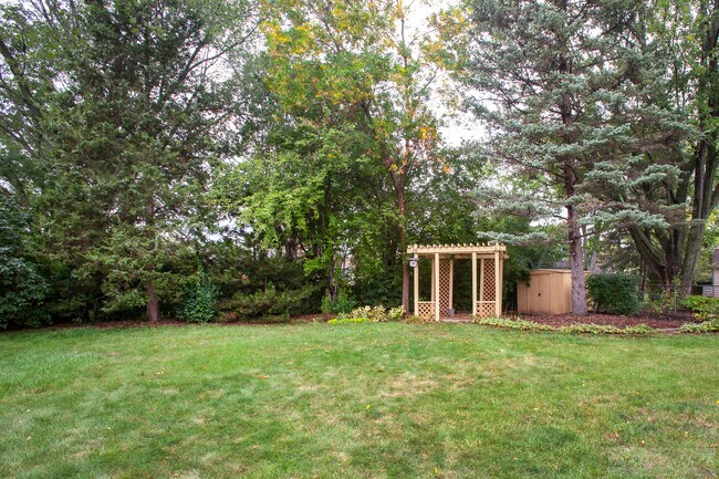 Building Photo - 20 Tamworth Pl