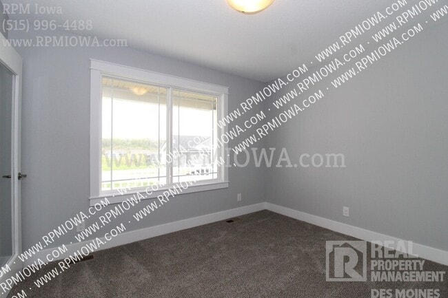 Building Photo - 5374 Destiny Dr