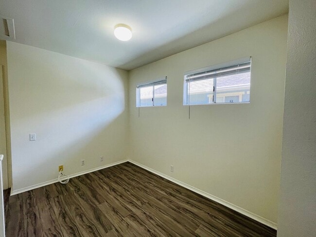 Building Photo - Partly Furnished 3-bedroom, 2.5-bath home,...