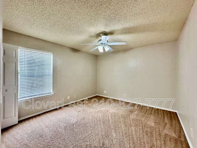 Building Photo - 10561 Starcrest Dr