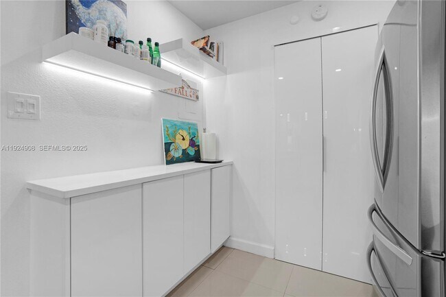 Building Photo - 11211 W Atlantic Blvd