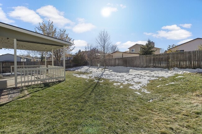 Building Photo - Spacious 4-Bedroom Home with Finished Basement, Large Deck & 2-Car Garage