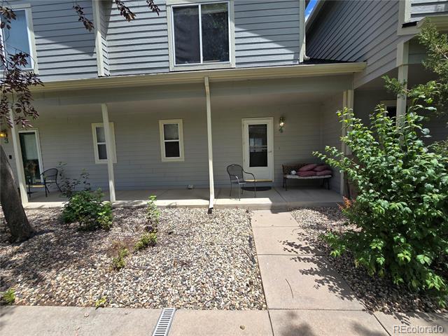Primary Photo - 2950 Neil Dr