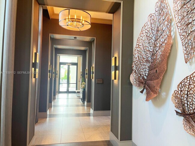 Building Photo - 10711 Aqua Ct