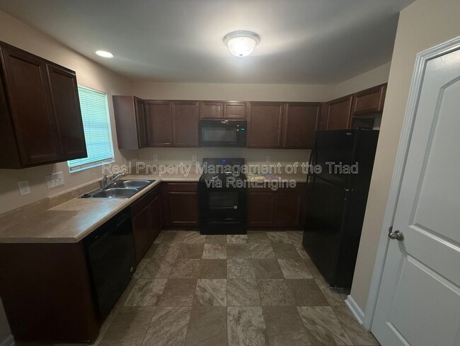 Building Photo - 4507 Chapel Ridge Dr