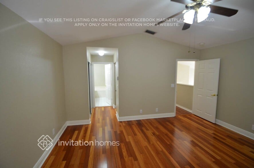 Building Photo - 6511 Pelican Ave