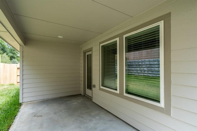 Building Photo - 344 Willow Sage Ct