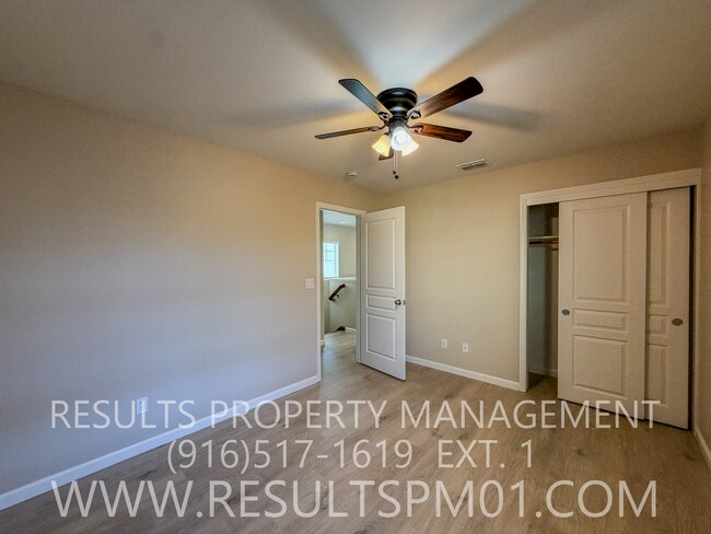 Building Photo - 1177 Impressionist Loop