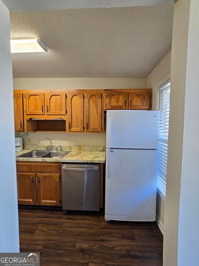 Building Photo - 416 S Ashley St