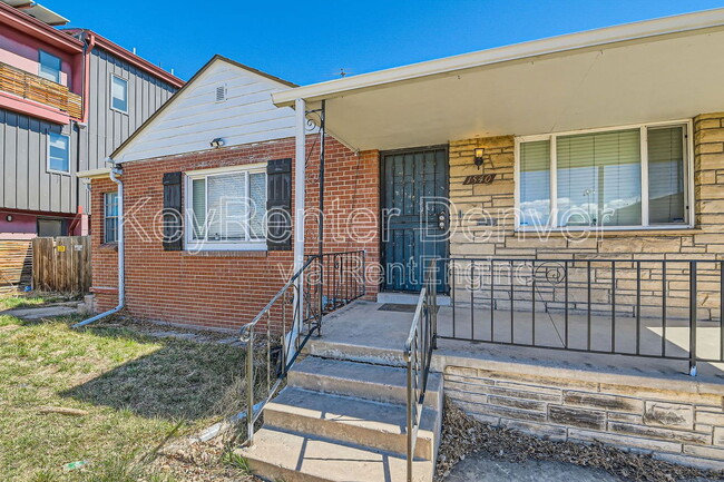Building Photo - 1540 Zenobia St