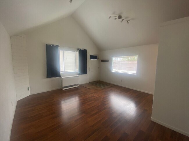 Primary Photo - Perfect Space To Call Home! 1 Bed/1 Bath in Wasilla - Utitlies Included