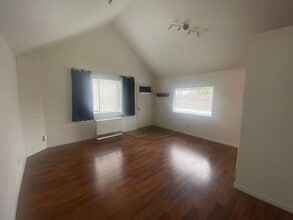 Building Photo - Perfect Space To Call Home! 1 Bed/1 Bath in Wasilla - Utitlies Included