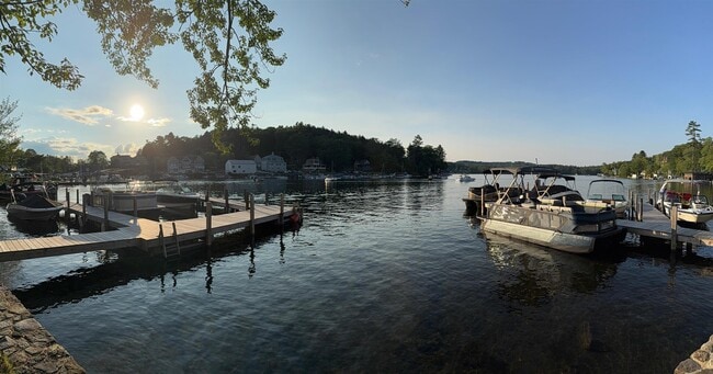 Building Photo - 15 Lake Ave