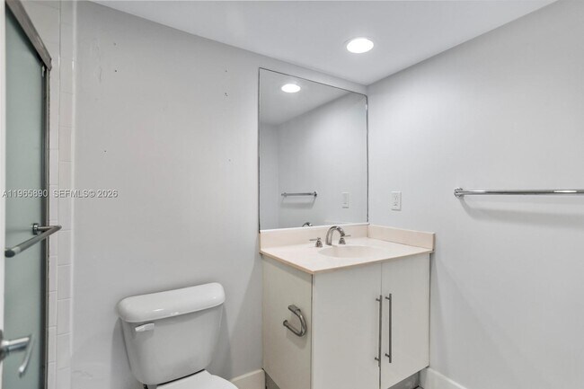 Building Photo - 3000 S Ocean Dr