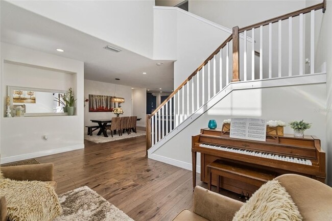 Building Photo - 110 S Beverly Ave