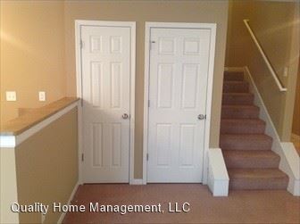 Building Photo - 3 br, 2.5 bath House - 913 Whitetail Ct