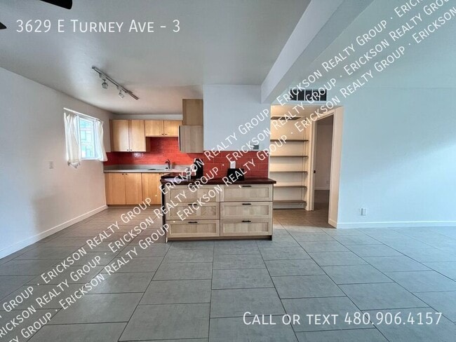 Building Photo - 3629 E Turney Ave