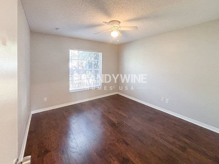 Building Photo - 1721 Brandon Trace Ave