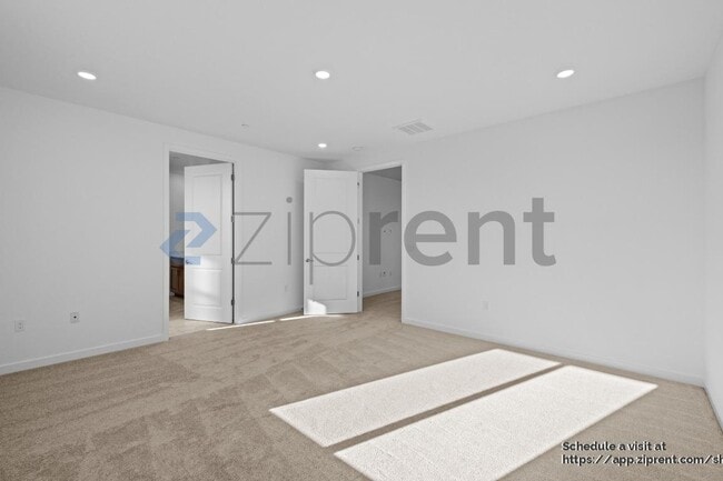 Building Photo - 1710 Halo Ave