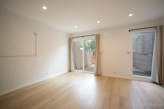 Building Photo - (2bd / 1ba / 1 parking Condo in Makakilo G...