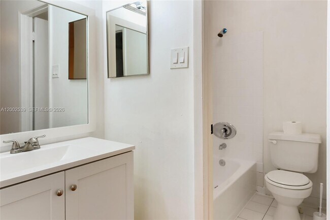 Building Photo - 15285 SW 107th Ln