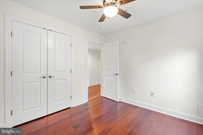 Building Photo - 1354 Euclid St NW