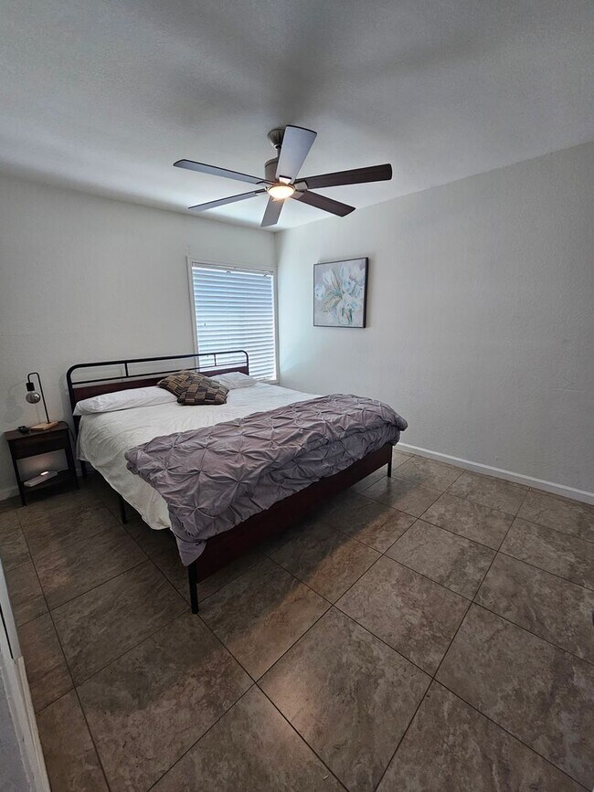 Building Photo - LONG TERM SHORT  TERM /UNFURNISHED  NO UTILITIES ~   PARTIALLY   FURNISHED