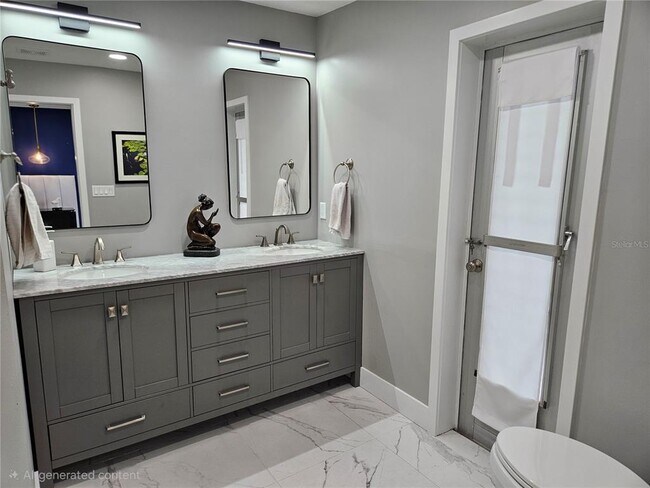 Building Photo - 917 S Gondola Dr