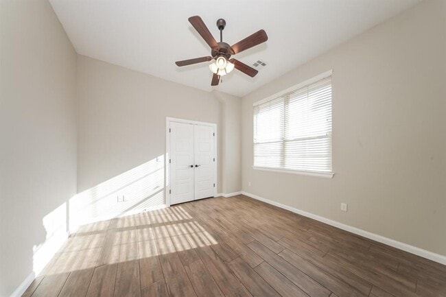 Building Photo - 207 Casey Ln