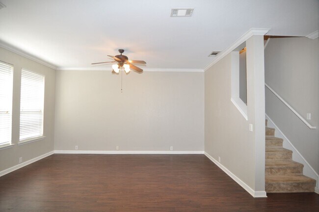 Building Photo - 2214 Glacier Park Ln