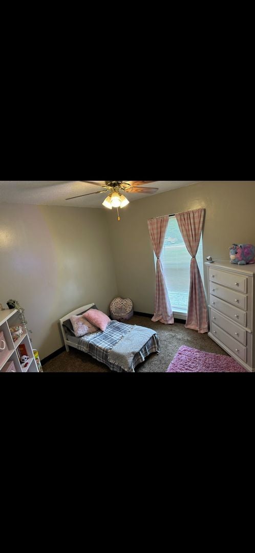 Building Photo - Home For Rent
