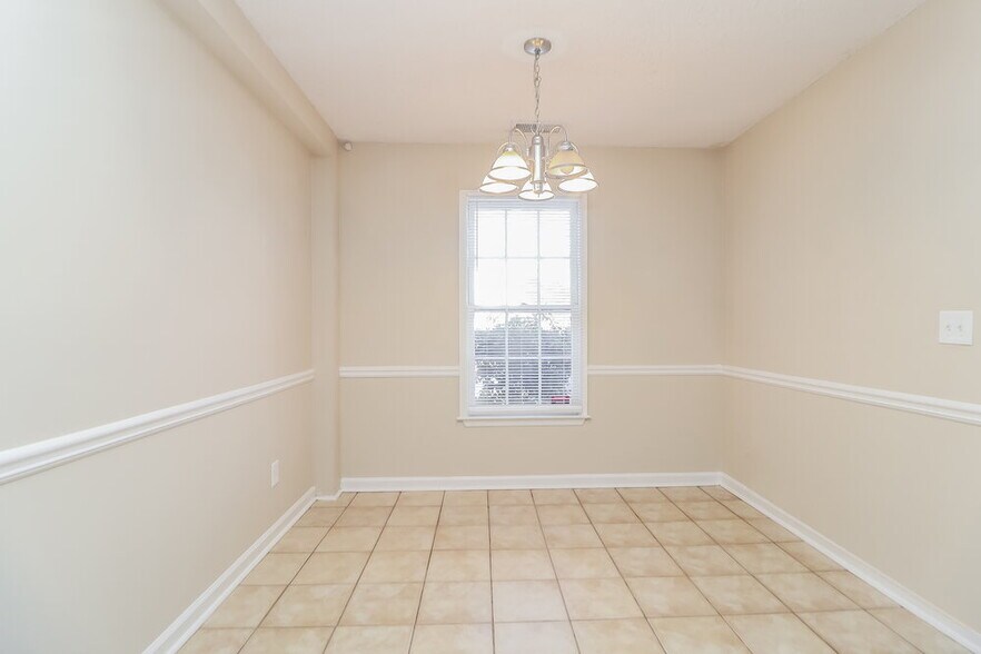 Building Photo - 796 Indian Lake Dr