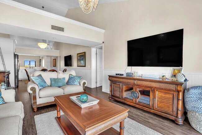 Building Photo - 801 Seafarer Cir