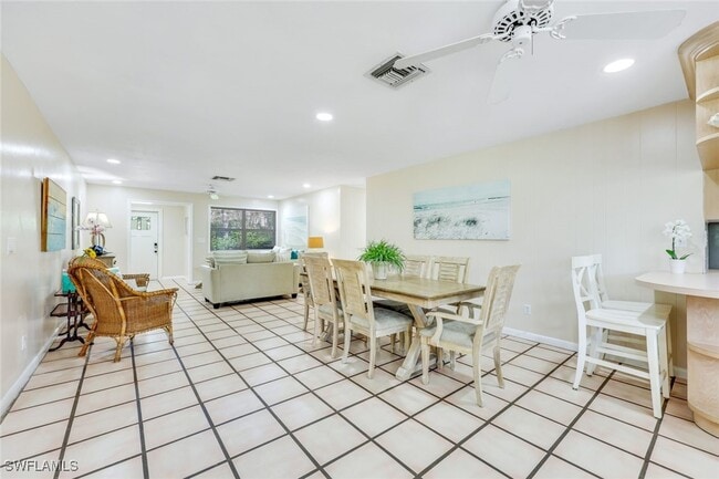 Building Photo - 131 Cajeput Dr
