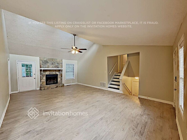 Building Photo - 2086 Arrowhead Trail