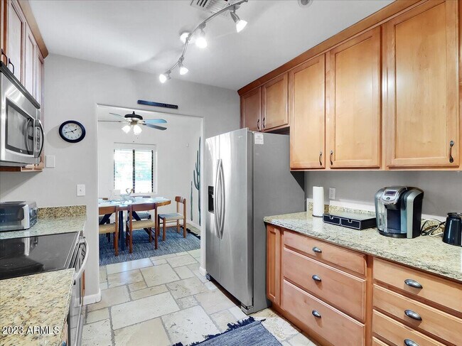 Building Photo - 4130 N 47th St
