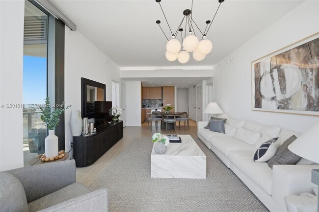 Building Photo - 500 Alton Rd