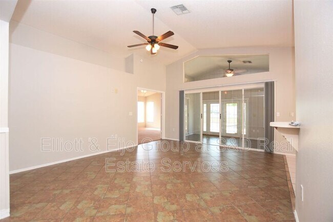 Building Photo - 5357 St Lucia Dr