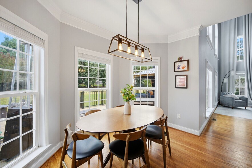 Building Photo - 6011 Latta Springs Cir