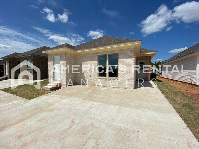 Building Photo - Home for Rent in Montgomery!!! DEPOSIT PENDING!