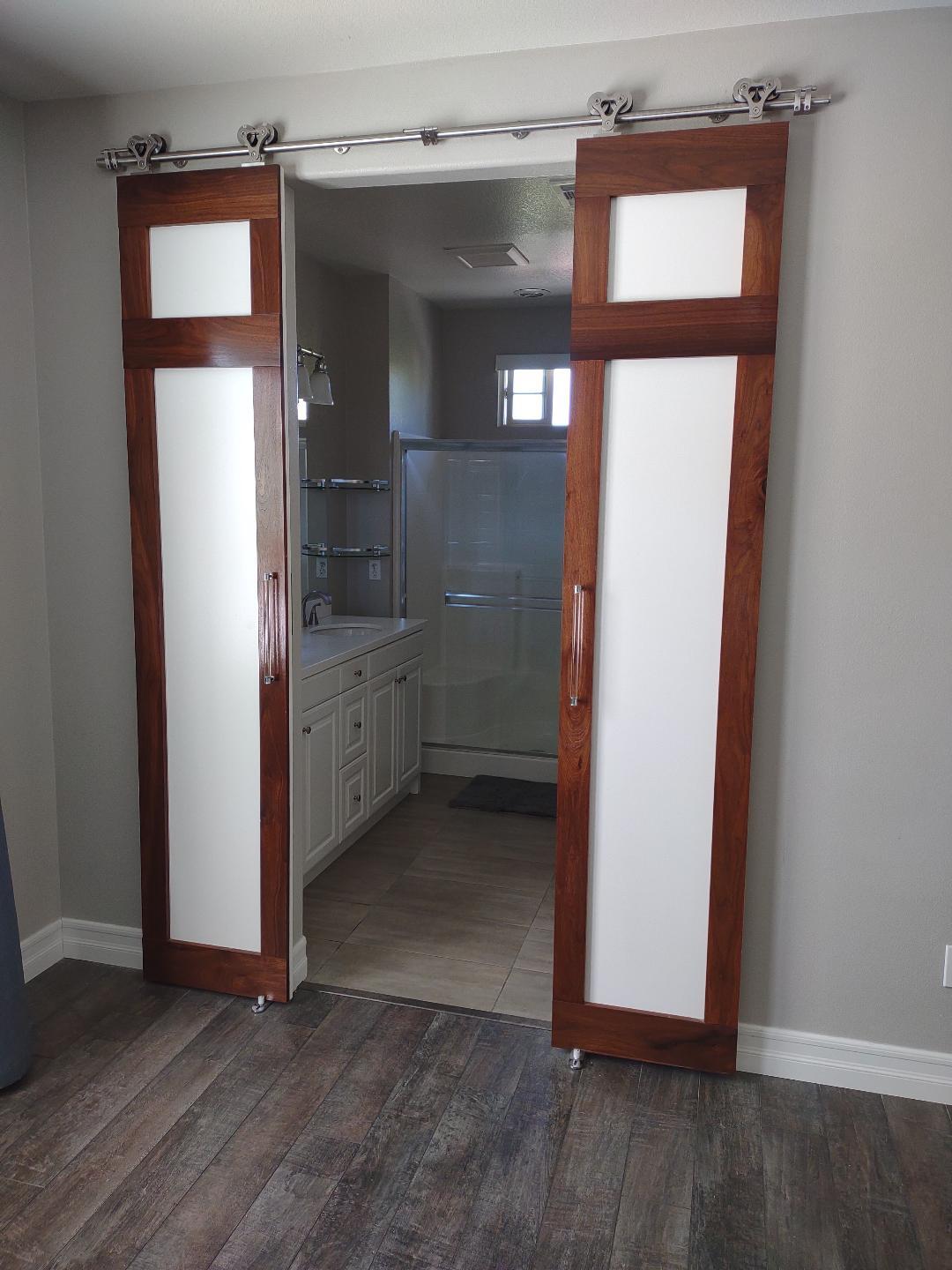 Building Photo - 982 Sweetbriar Ln