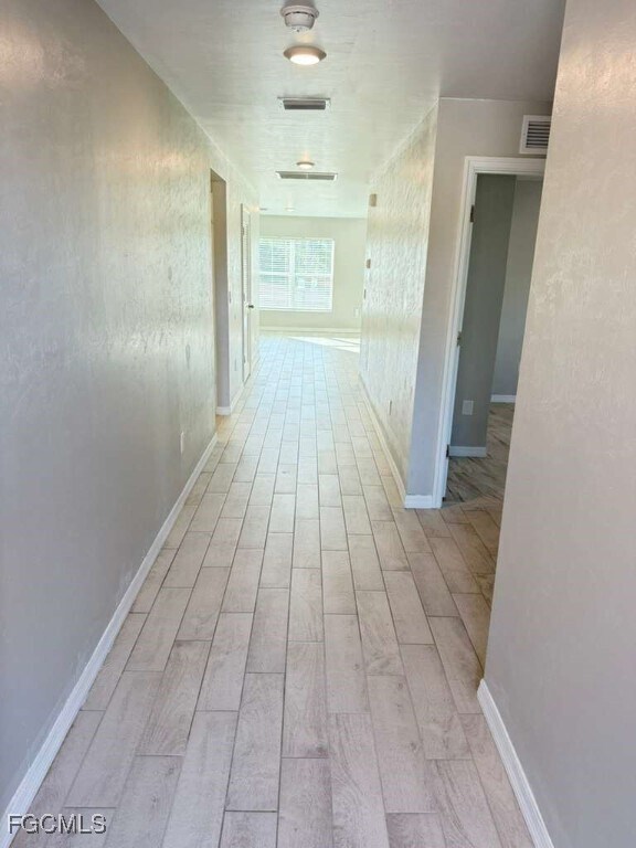 Building Photo - 5019 Moon Ln