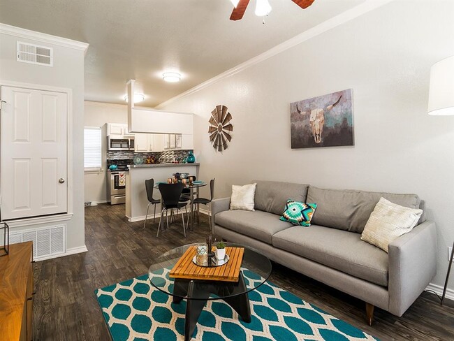 Building Photo - Residences at Holly Oaks