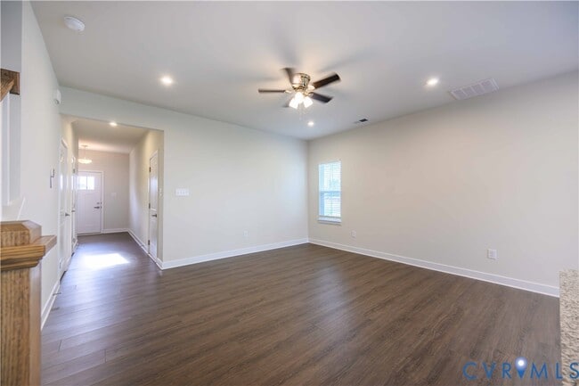 Building Photo - 10660 Wrexham Townes Vw