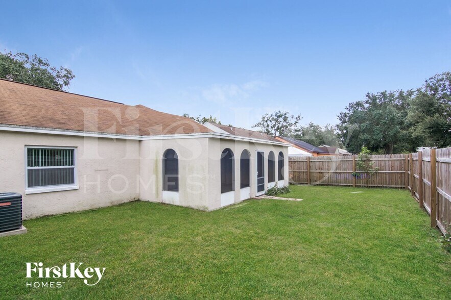 Building Photo - 4071 Forecast Dr