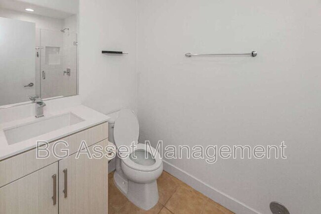 Building Photo - 3909 Wattling St