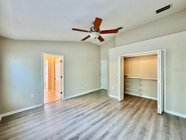 Building Photo - 6713 Breezy Palm Dr