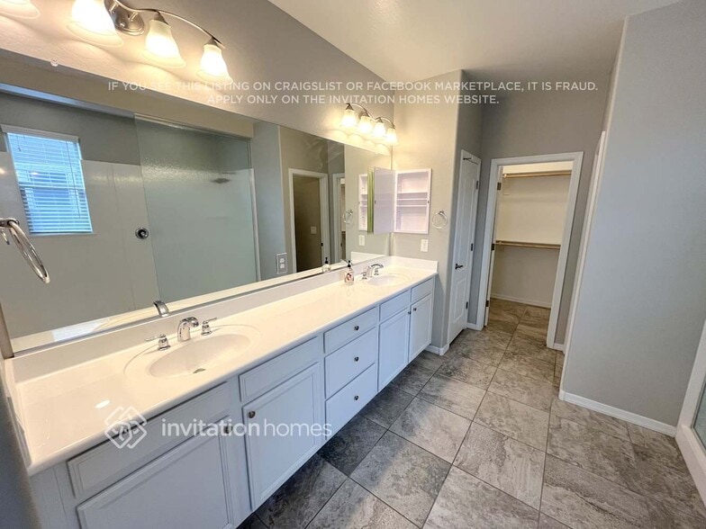 Building Photo - 22316 N 180th Dr